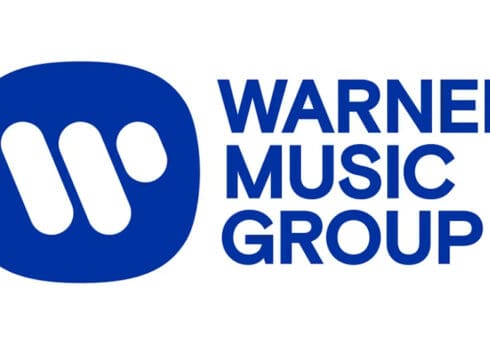 Nonostante la crescita, Warner Music ridurrà il personale del 10%