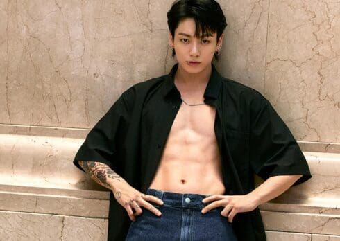 Il K-pop indossa i jeans: la nuova collezione Calvin Klein con Jung Kook