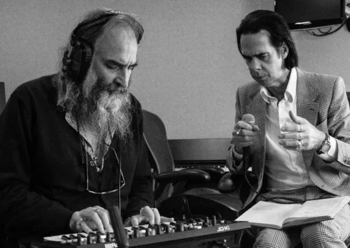 Nick Cave e Warren Ellis firmeranno la colonna sonora del biopic su Amy Winehouse “Back to Black”