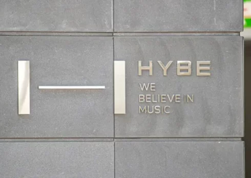 HYBE ha siglato un accordo di 10 anni con Universal Music Group