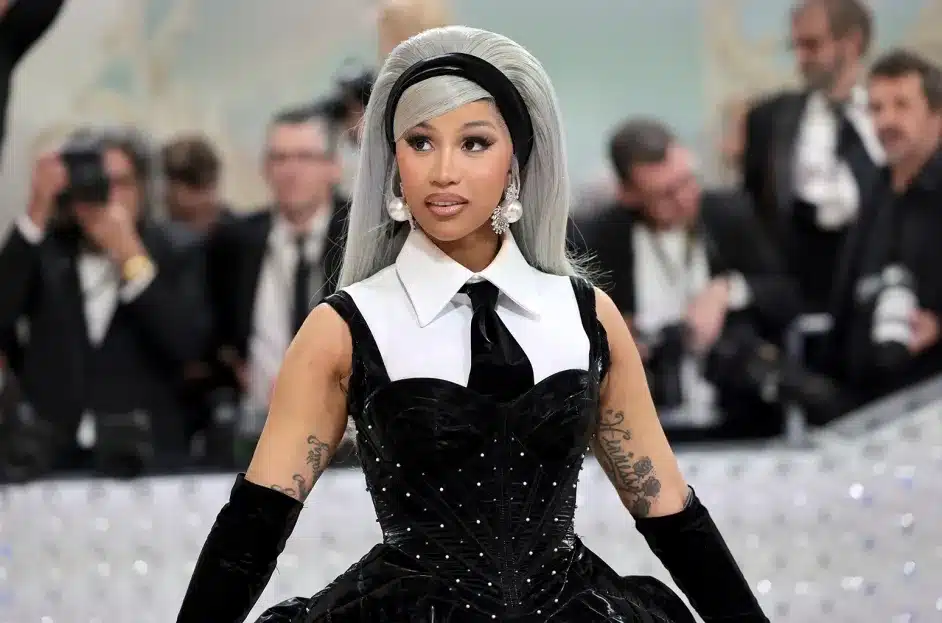 Cardi B sul crollo del tetto di un club in Repubblica Dominicana: «Sono devastata»