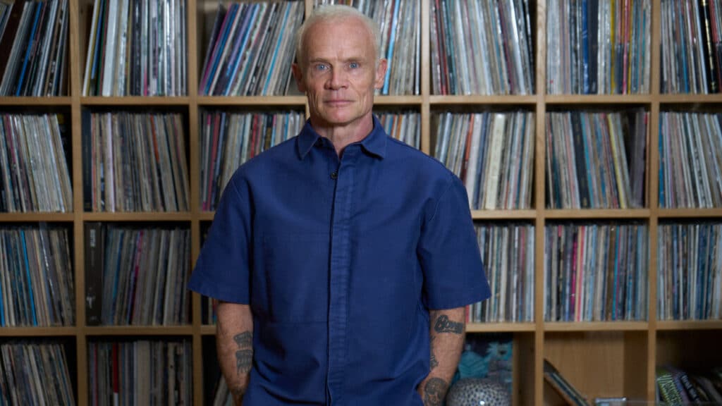 Arriva il primo album solista di Flea dei Red Hot Chili Peppers, “Honora”