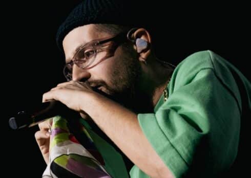 C’è solo “Pace e Amore” al concerto di Frah Quintale all’Unipol Forum di Milano