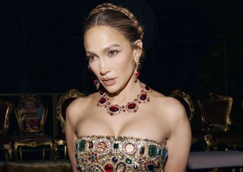 Jennifer Lopez, Dolce & Gabbana e il world-building della moda